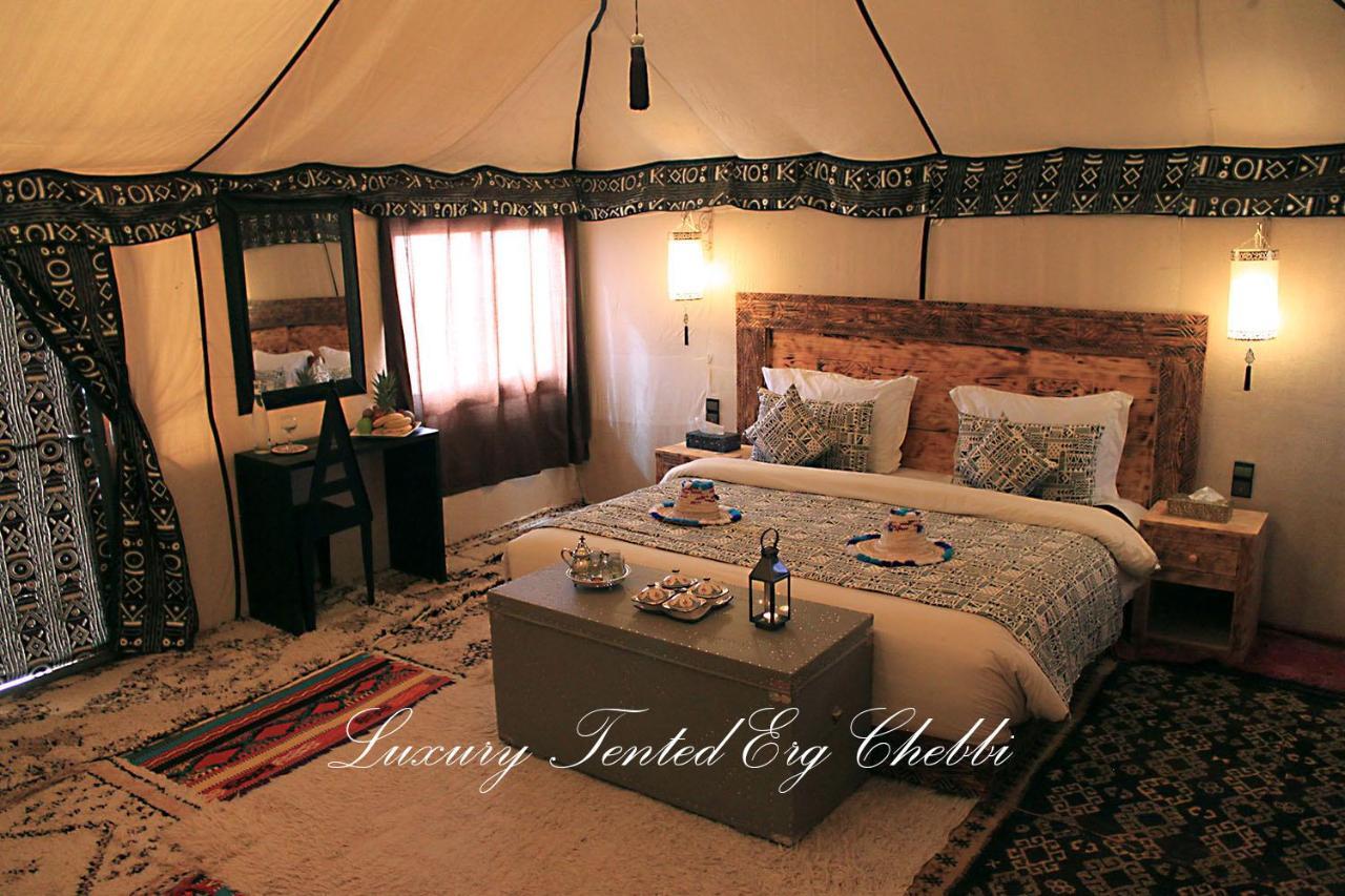 Luxury Tented Erg Chebbi メルズーガ エクステリア 写真